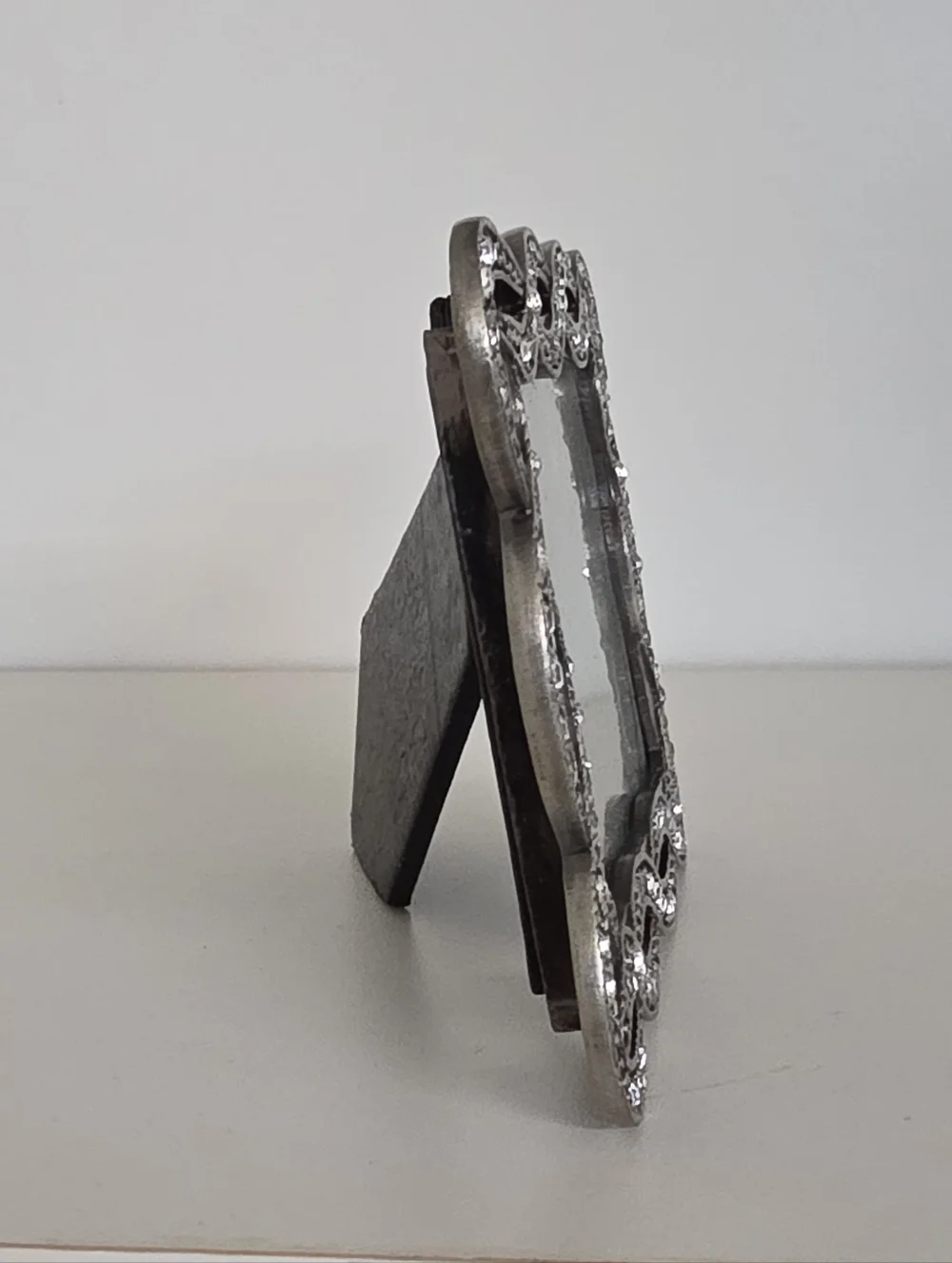 Papyrus papyrus ornate silver